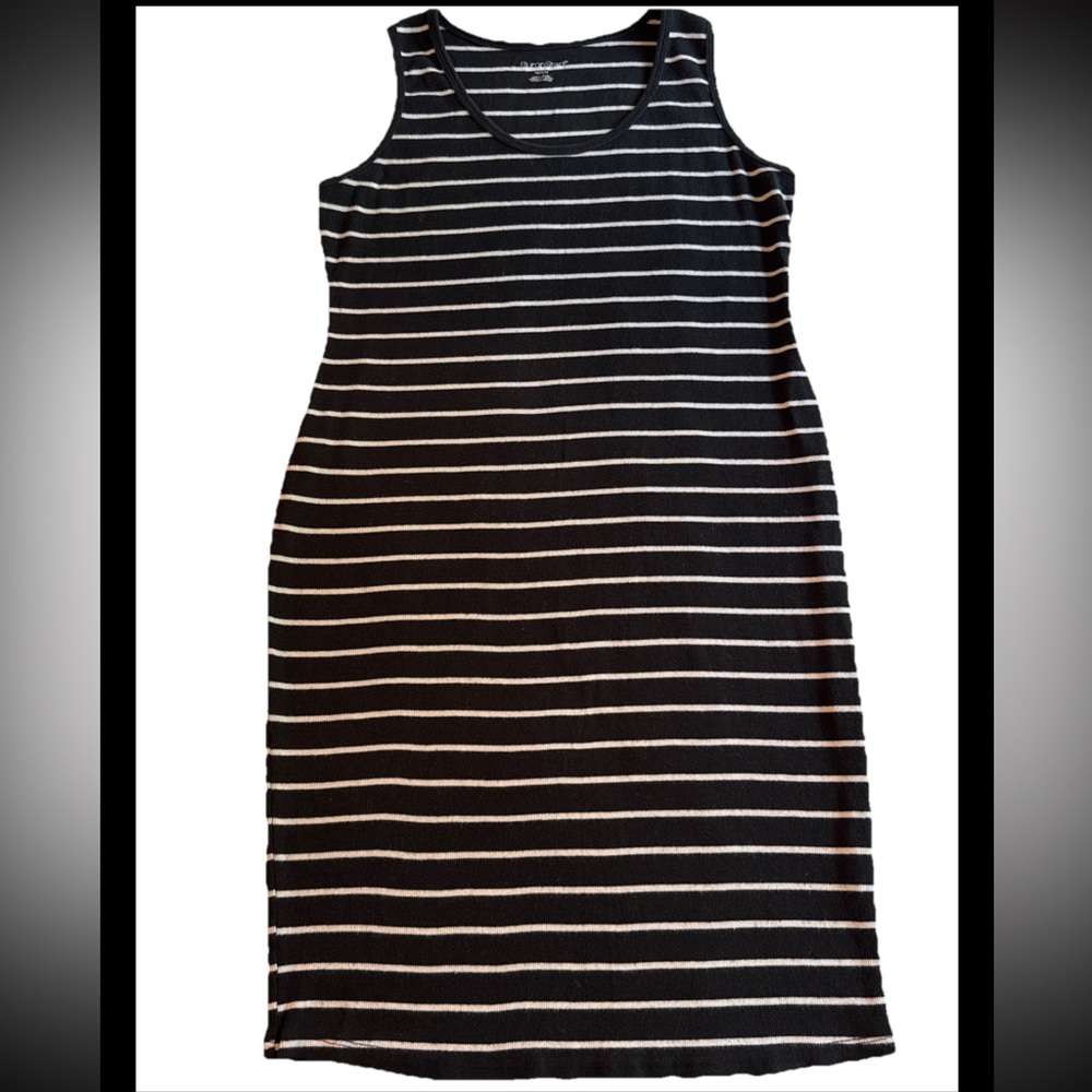 BumpStart Black and‎ White Sleeveless Sheath Midi Dress Medium